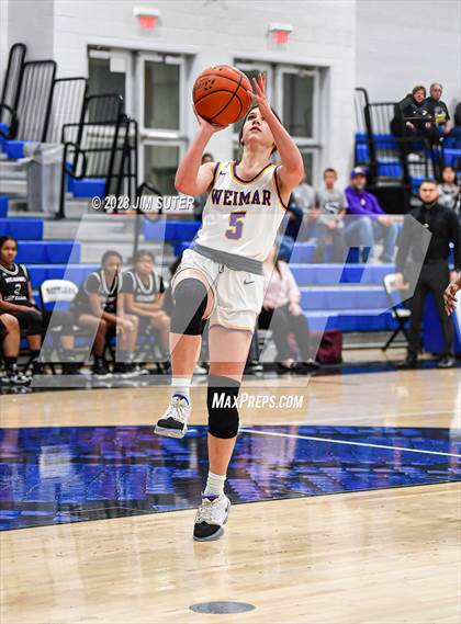 Thumbnail 3 in Hearne vs Weimar (UIL 2A Reg IV Bi-District Playoff) photogallery.
