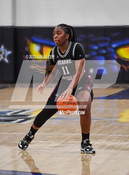 Thumbnail 3 in Hearne vs Weimar (UIL 2A Reg IV Bi-District Playoff) photogallery.