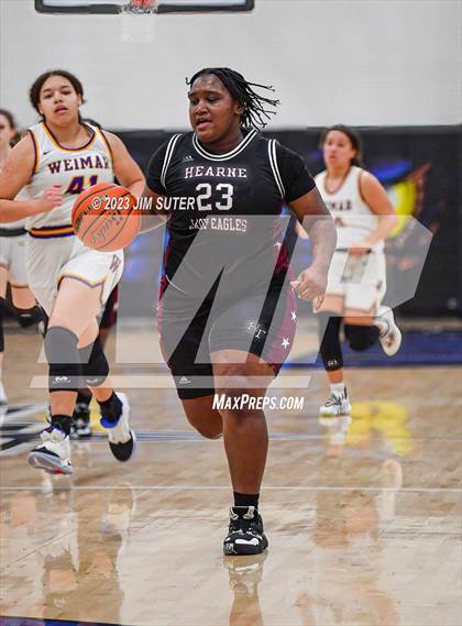 Thumbnail 3 in Hearne vs Weimar (UIL 2A Reg IV Bi-District Playoff) photogallery.