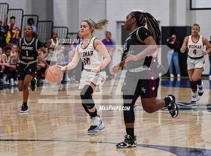 Thumbnail 2 in Hearne vs Weimar (UIL 2A Reg IV Bi-District Playoff) photogallery.