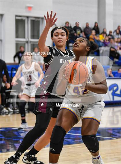 Thumbnail 2 in Hearne vs Weimar (UIL 2A Reg IV Bi-District Playoff) photogallery.