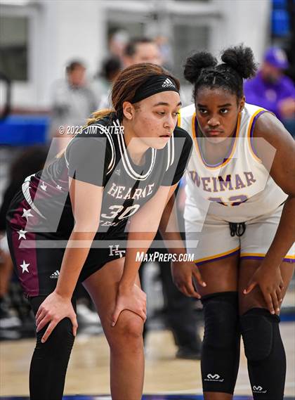Thumbnail 3 in Hearne vs Weimar (UIL 2A Reg IV Bi-District Playoff) photogallery.