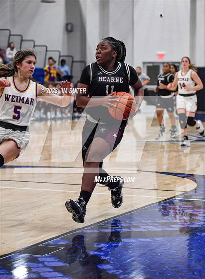 Thumbnail 2 in Hearne vs Weimar (UIL 2A Reg IV Bi-District Playoff) photogallery.