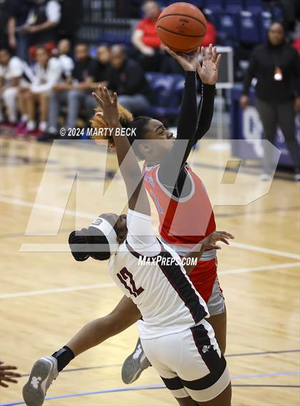 Thumbnail 2 in Cardinal Ritter vs Bartlett (Sophie Cunningham Classic) photogallery.