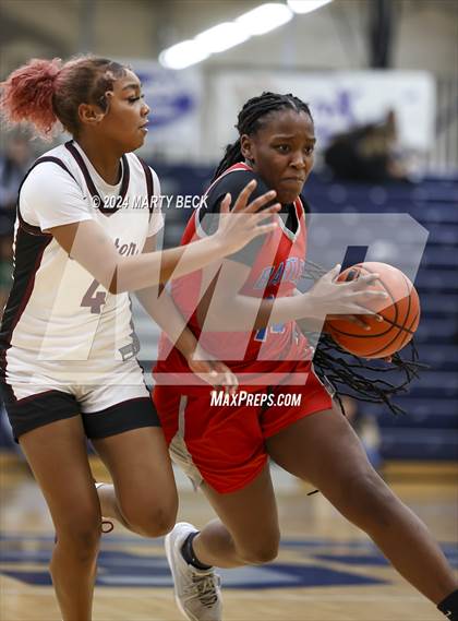 Thumbnail 2 in Cardinal Ritter vs Bartlett (Sophie Cunningham Classic) photogallery.