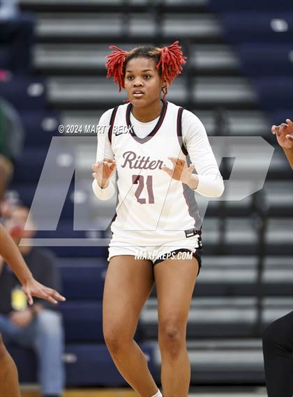 Thumbnail 1 in Cardinal Ritter vs Bartlett (Sophie Cunningham Classic) photogallery.