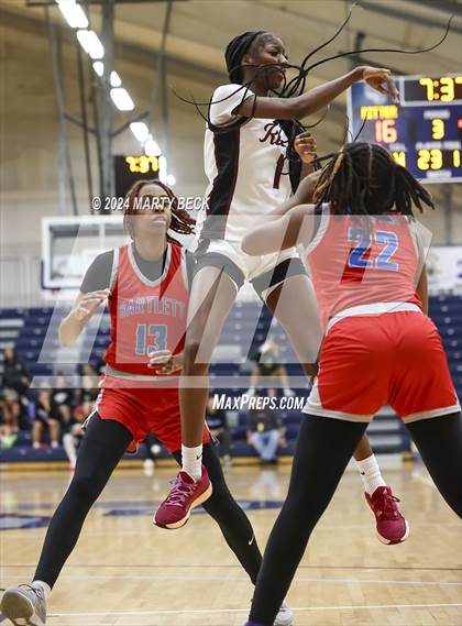 Thumbnail 2 in Cardinal Ritter vs Bartlett (Sophie Cunningham Classic) photogallery.