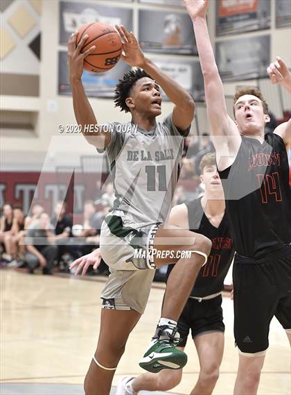 Thumbnail 1 in De La Salle vs. Mount Si (Rancho Mirage Holiday Invitational) photogallery.