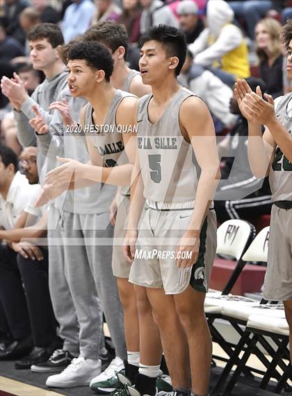 Thumbnail 2 in De La Salle vs. Mount Si (Rancho Mirage Holiday Invitational) photogallery.