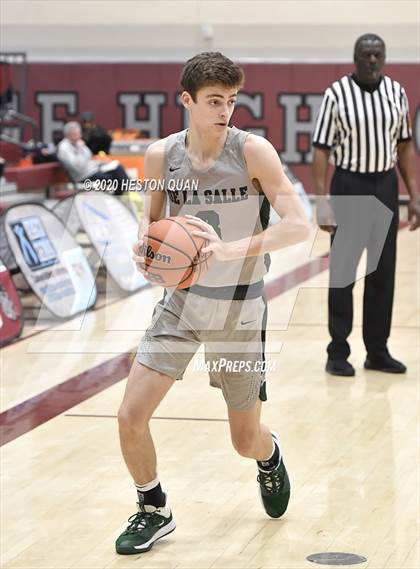 Thumbnail 3 in De La Salle vs. Mount Si (Rancho Mirage Holiday Invitational) photogallery.
