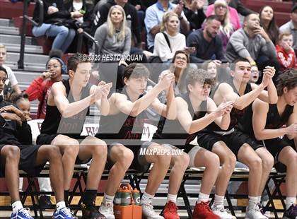 Thumbnail 2 in De La Salle vs. Mount Si (Rancho Mirage Holiday Invitational) photogallery.