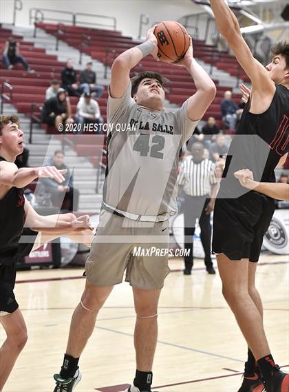 Thumbnail 1 in De La Salle vs. Mount Si (Rancho Mirage Holiday Invitational) photogallery.