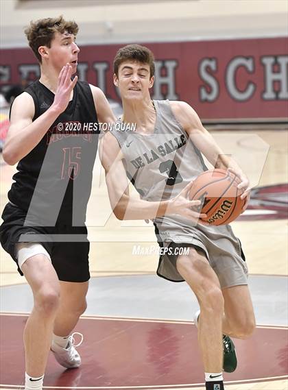 Thumbnail 1 in De La Salle vs. Mount Si (Rancho Mirage Holiday Invitational) photogallery.