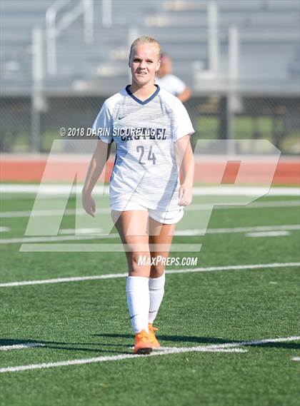 Thumbnail 3 in Basha vs. Casteel (Coyote Classic Tournament) photogallery.