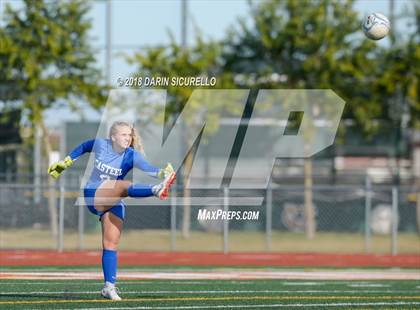 Thumbnail 3 in Basha vs. Casteel (Coyote Classic Tournament) photogallery.