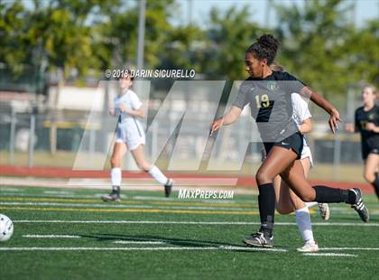 Thumbnail 1 in Basha vs. Casteel (Coyote Classic Tournament) photogallery.