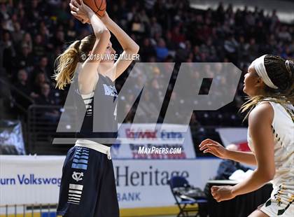 Thumbnail 1 in Kentridge vs. Central Valley photogallery.