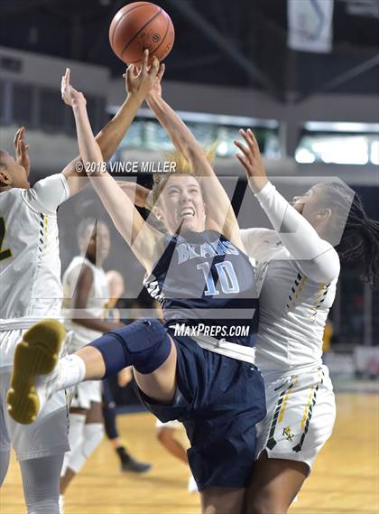Thumbnail 2 in Kentridge vs. Central Valley photogallery.