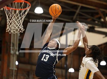 Thumbnail 1 in William Penn Charter vs. Episcopal Academy photogallery.