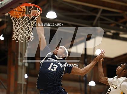 Thumbnail 1 in William Penn Charter vs. Episcopal Academy photogallery.