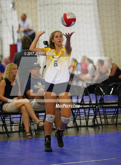 Thumbnail 3 in Sutter vs Lincoln (CIVT Pre-season Varsity Tournament) photogallery.