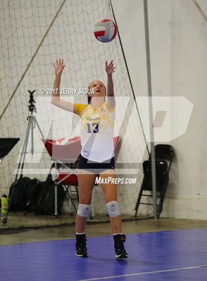 Thumbnail 2 in Sutter vs Lincoln (CIVT Pre-season Varsity Tournament) photogallery.