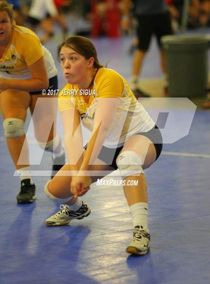 Thumbnail 2 in Sutter vs Lincoln (CIVT Pre-season Varsity Tournament) photogallery.