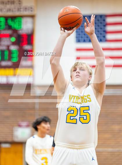 Thumbnail 2 in South Tahoe vs. Mineral County (Nelson Electric Rail City Classic) photogallery.