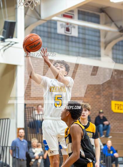 Thumbnail 1 in South Tahoe vs. Mineral County (Nelson Electric Rail City Classic) photogallery.