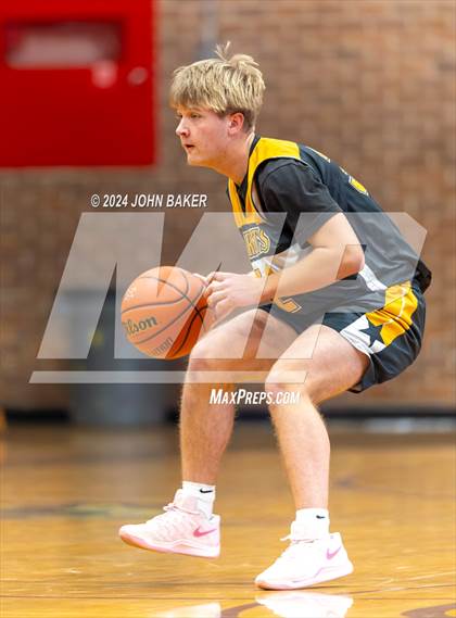 Thumbnail 3 in South Tahoe vs. Mineral County (Nelson Electric Rail City Classic) photogallery.