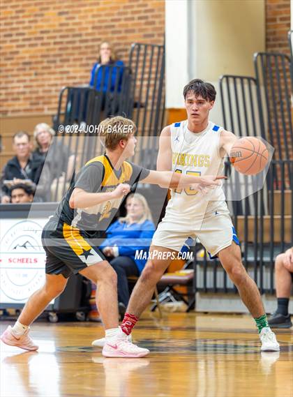 Thumbnail 2 in South Tahoe vs. Mineral County (Nelson Electric Rail City Classic) photogallery.
