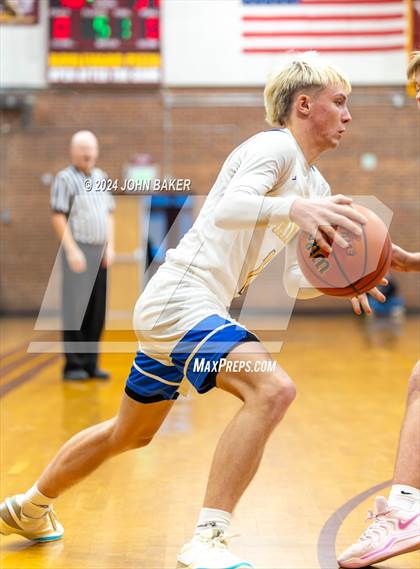 Thumbnail 1 in South Tahoe vs. Mineral County (Nelson Electric Rail City Classic) photogallery.