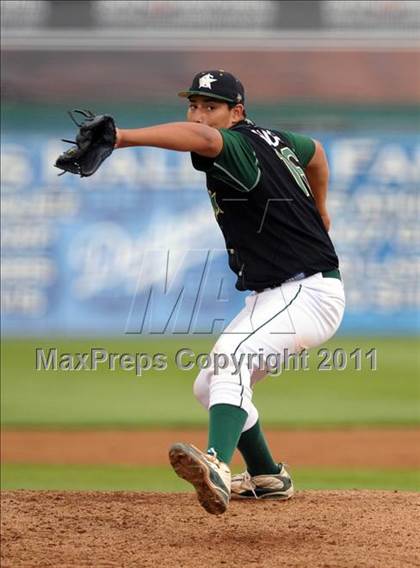 Thumbnail 2 in Cajon vs San Gorgonio (County Clash) photogallery.