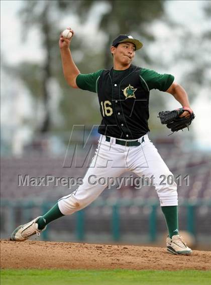 Thumbnail 2 in Cajon vs San Gorgonio (County Clash) photogallery.
