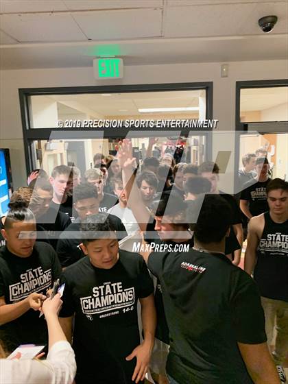 Thumbnail 1 in Union TOC Ceremony photogallery.