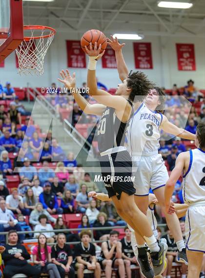 Thumbnail 3 in Clyde vs. Peaster (UIL 3A Area Playoff) photogallery.