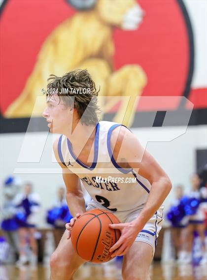 Thumbnail 2 in Clyde vs. Peaster (UIL 3A Area Playoff) photogallery.