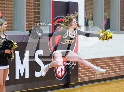 Thumbnail 1 in Clyde vs. Peaster (UIL 3A Area Playoff) photogallery.