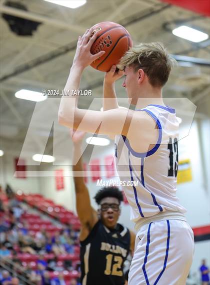 Thumbnail 2 in Clyde vs. Peaster (UIL 3A Area Playoff) photogallery.