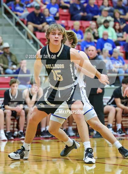 Thumbnail 1 in Clyde vs. Peaster (UIL 3A Area Playoff) photogallery.