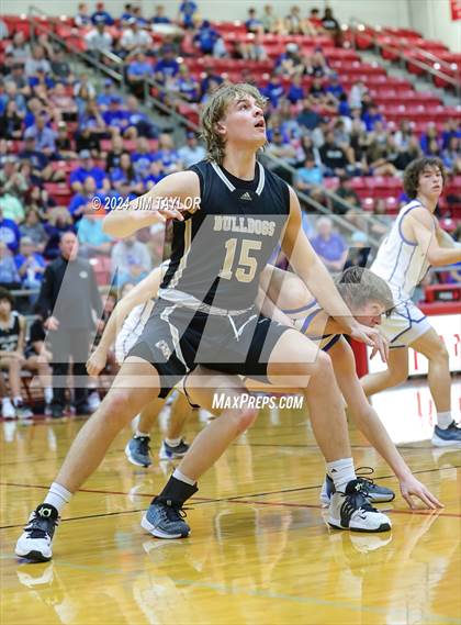 Thumbnail 3 in Clyde vs. Peaster (UIL 3A Area Playoff) photogallery.