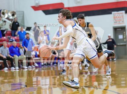 Thumbnail 3 in Clyde vs. Peaster (UIL 3A Area Playoff) photogallery.