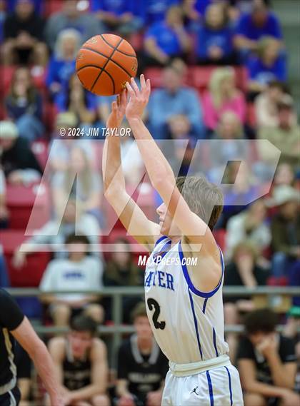 Thumbnail 2 in Clyde vs. Peaster (UIL 3A Area Playoff) photogallery.