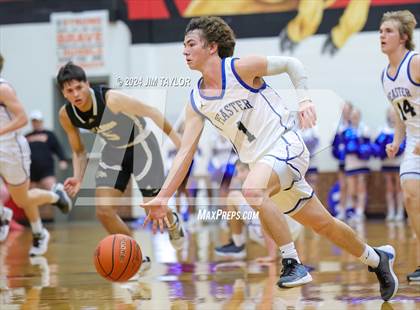 Thumbnail 2 in Clyde vs. Peaster (UIL 3A Area Playoff) photogallery.