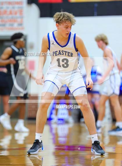 Thumbnail 3 in Clyde vs. Peaster (UIL 3A Area Playoff) photogallery.