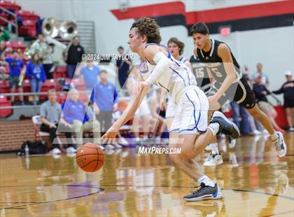 Thumbnail 1 in Clyde vs. Peaster (UIL 3A Area Playoff) photogallery.