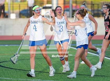 Thumbnail 3 in Parkway Central @ Ladue Horton Watkins photogallery.