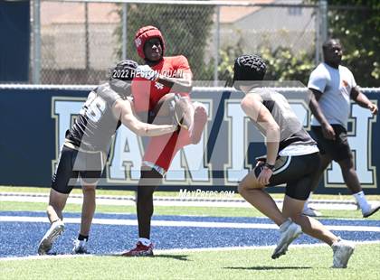 Thumbnail 1 in Mater Dei vs, Servite (Brave 8 Invitational) photogallery.