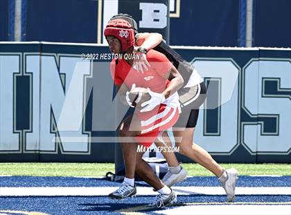 Thumbnail 3 in Mater Dei vs, Servite (Brave 8 Invitational) photogallery.