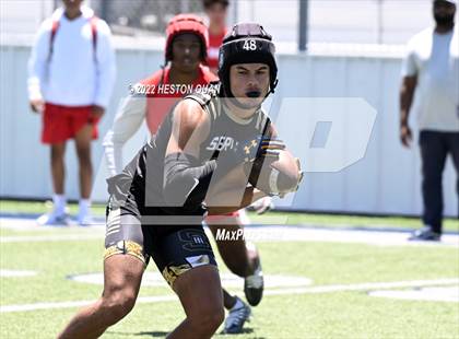 Thumbnail 1 in Mater Dei vs, Servite (Brave 8 Invitational) photogallery.